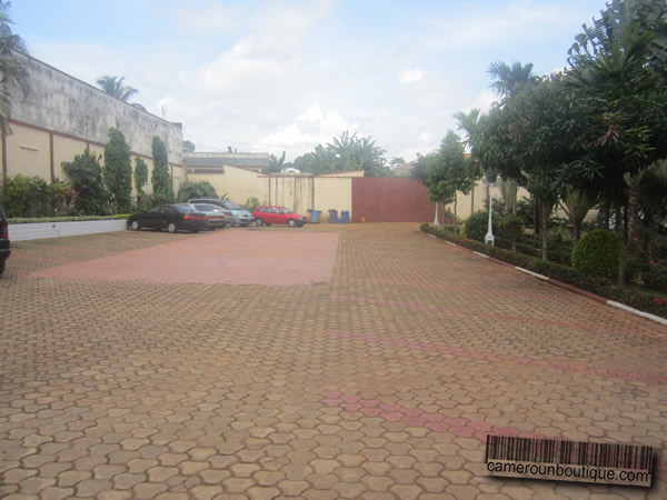 Location esplanade Yaoundé Ekoumdoum Location esplanade Yaoundé Ekoumdoum